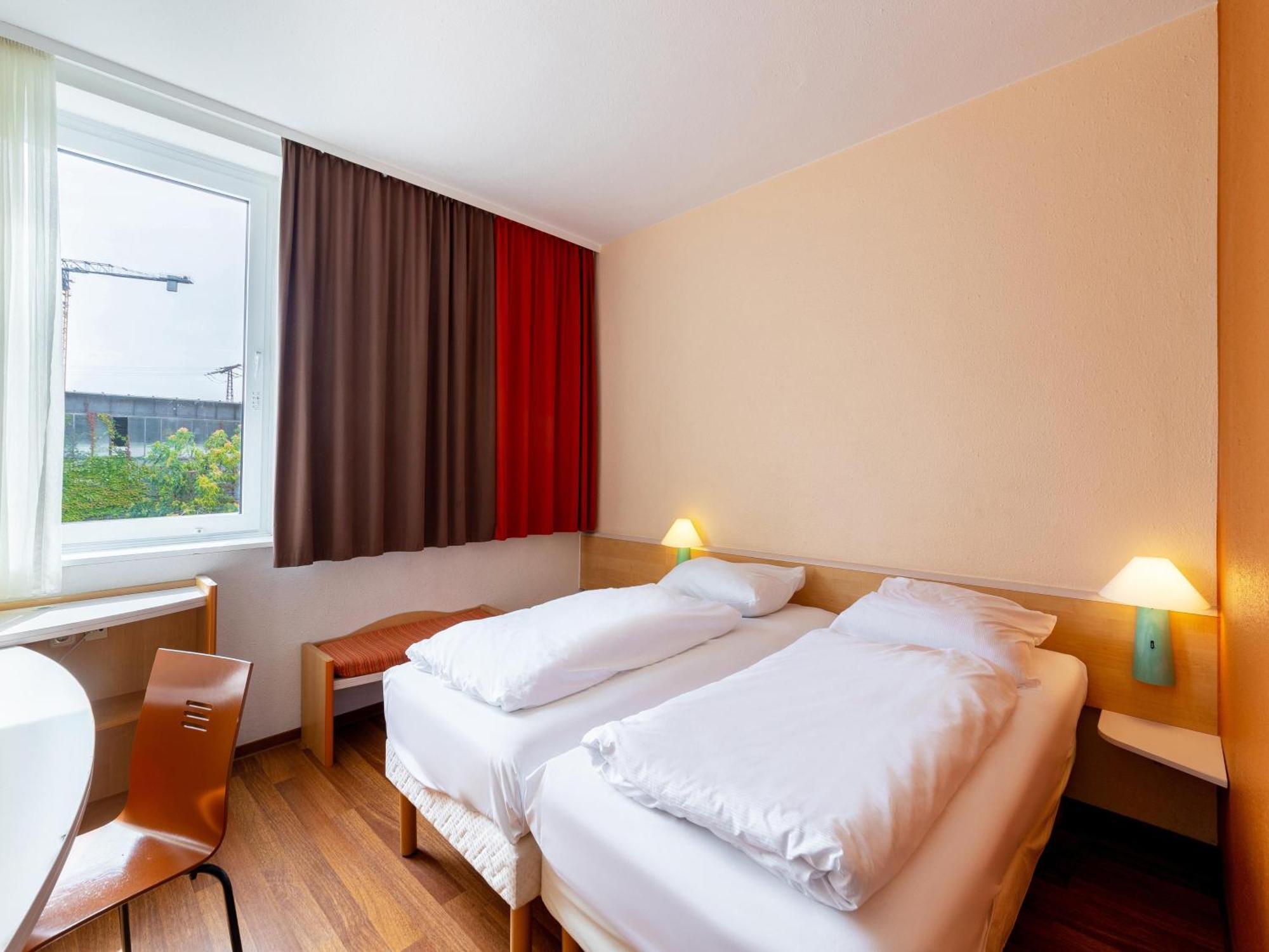 B&B Hotel Duisburg Hbf-Nord Extérieur photo