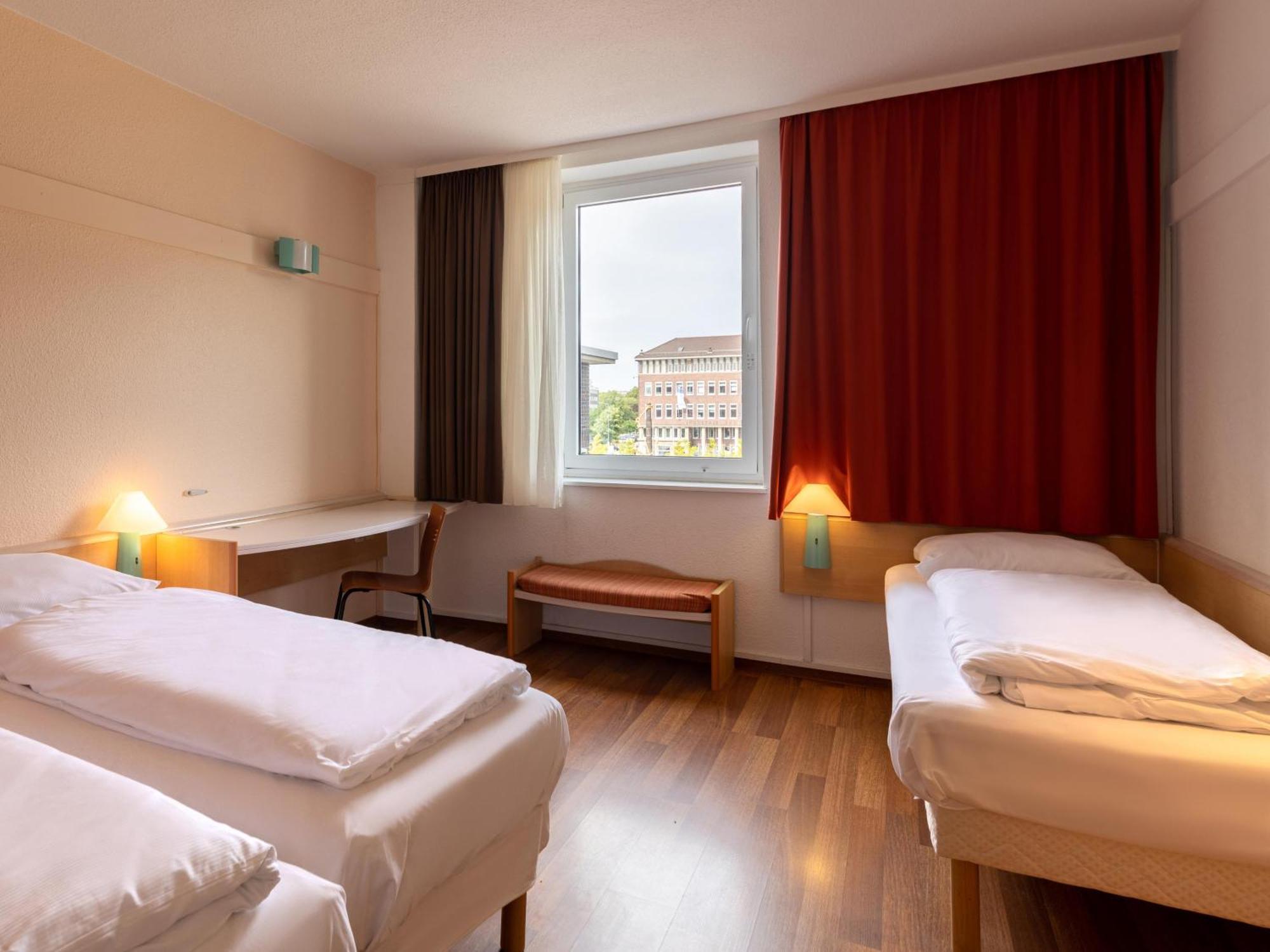 B&B Hotel Duisburg Hbf-Nord Extérieur photo